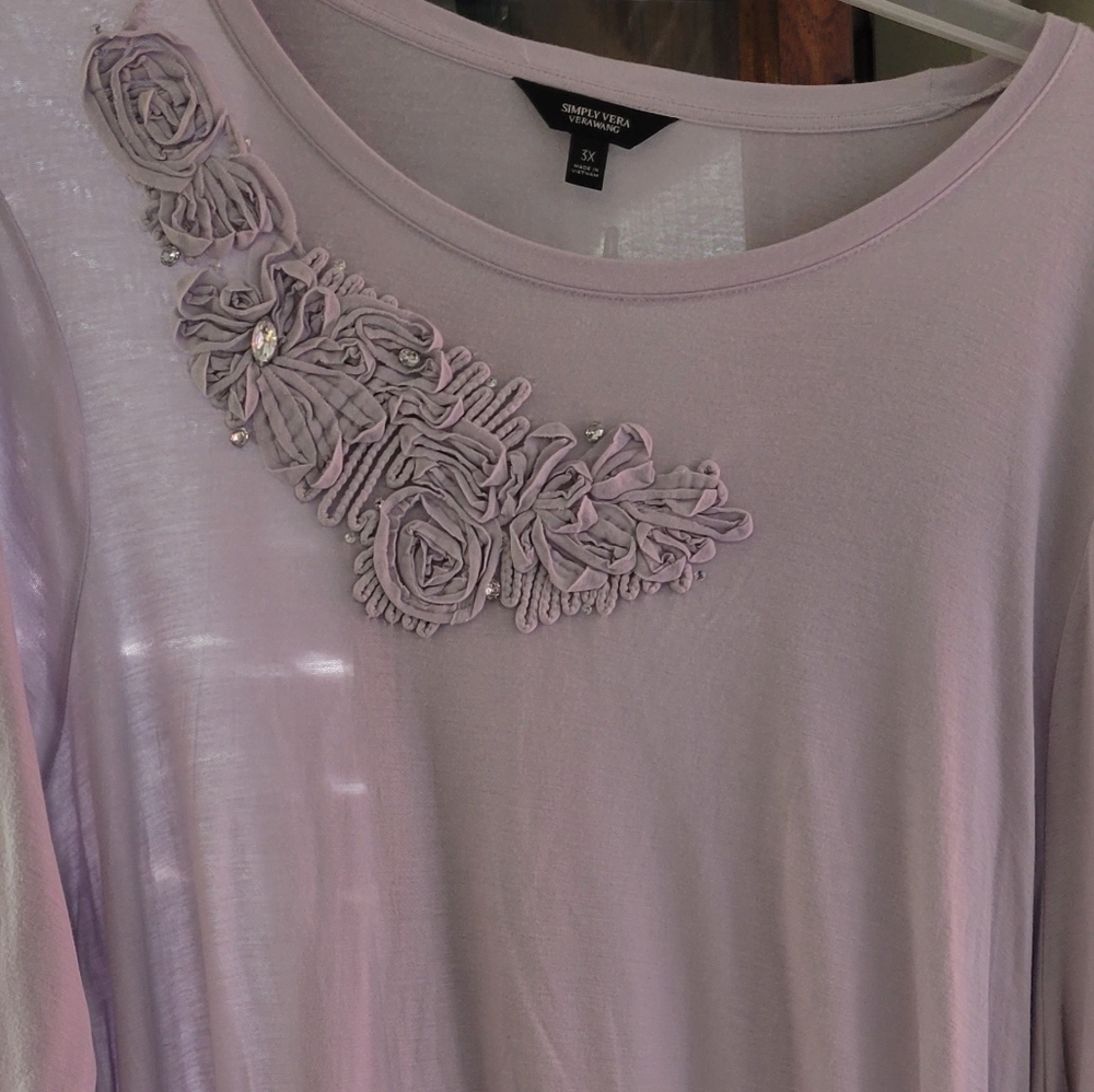 Brand new Simply Vera long sleeve embroidery top